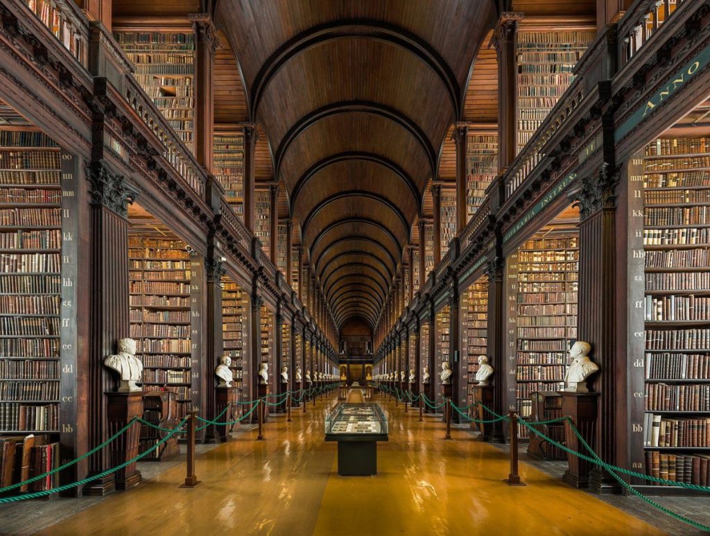 1430px-Long_Room_Interior_Trinity_College_Dublin_Ireland_-_Diliff-e1668501596950